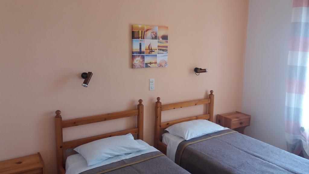 Gregory-Vassilis Apartments Dassia  Buitenkant foto